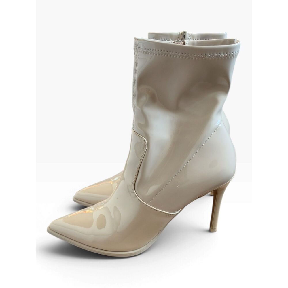 Steve Madden Pazz Heeled Ankle Boot in Bone Patent